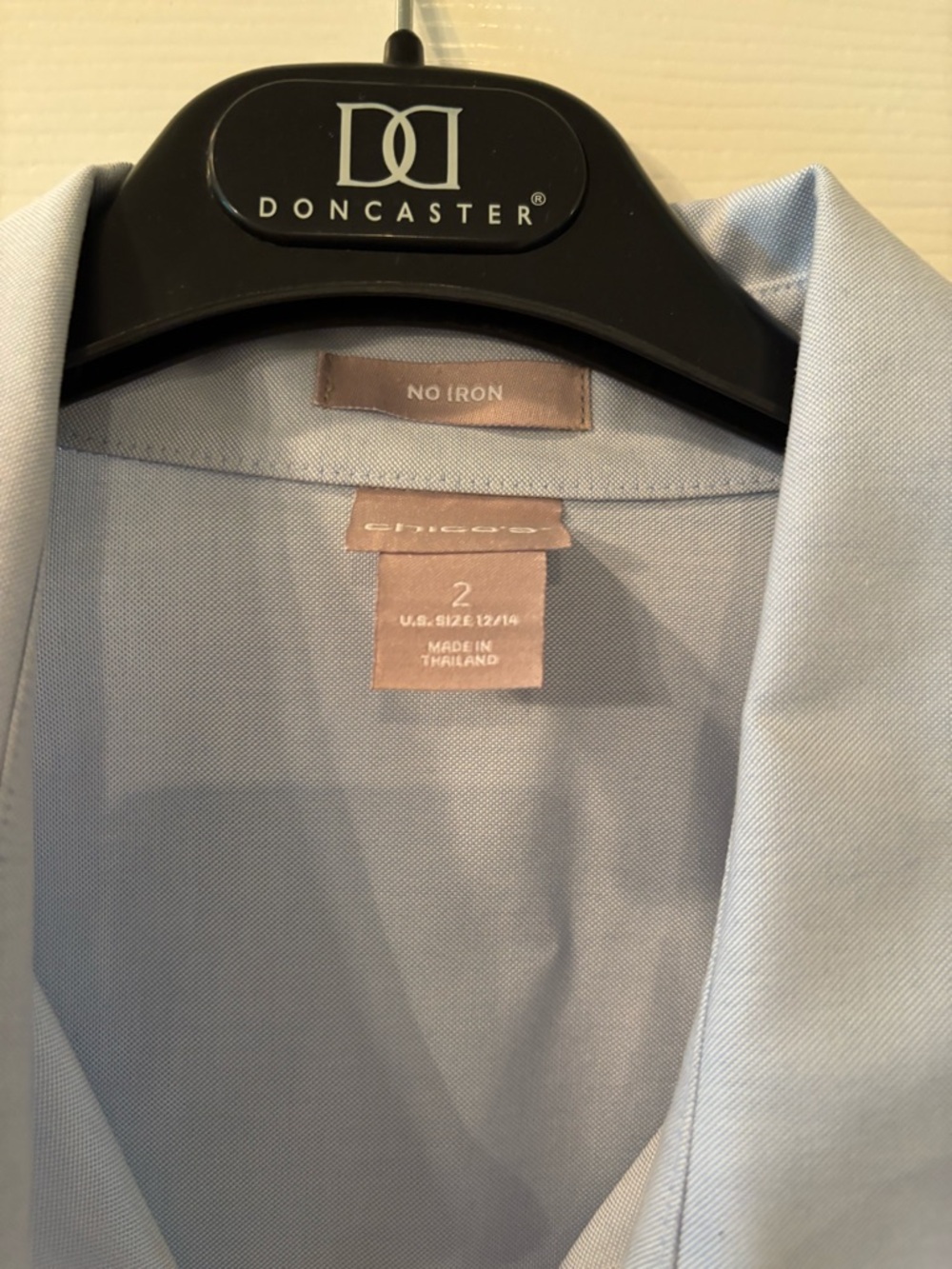 Chico’s No Iron Light Blue Button-Up Shirt Size 2 (12-14) - Picture 2 of 9